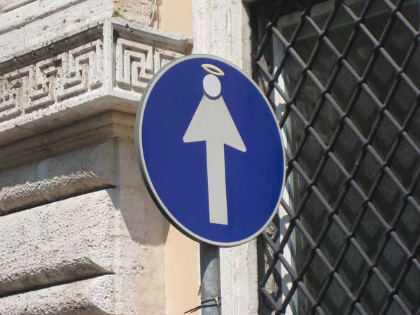 ಅರ್ಥವತ್ತಾದ ಸಂದೇಶ ಸಾರುವ ವ್ಯಂಗ್ಯ ರಸ್ತೆ ಸೂಚನಾ ಫಲಕಗಳು