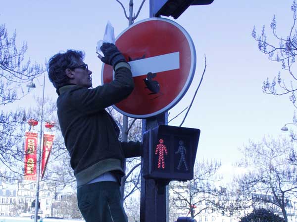 ಅರ್ಥವತ್ತಾದ ಸಂದೇಶ ಸಾರುವ ವ್ಯಂಗ್ಯ ರಸ್ತೆ ಸೂಚನಾ ಫಲಕಗಳು