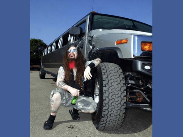 ಉಗುಳುವುದು 