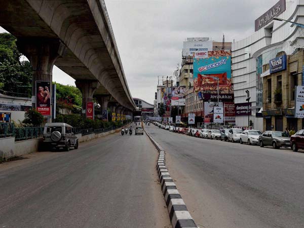 ಹದೆಗೆಟ್ಟ ಬೆಂಗಳೂರು ಟ್ರಾಫಿಕ್ ನಿಯಂತ್ರಿಸಲು 'ಜಾಣ ಟ್ರಾಫಿಕ್ ಸಿಗ್ನಲ್ ವ್ಯವಸ್ಥೆ'