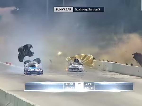 ರೇಸ್ ಮಧ್ಯೆ ಎಂಜಿನ್ ಸ್ಪೋಟ; ಹೊತ್ತಿ ಉರಿದ ಕಾರು