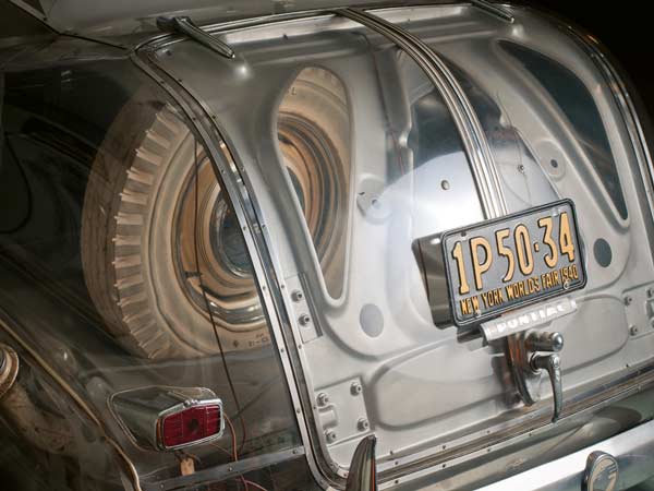 ಈಗಲೂ ಅಸ್ತಿತ್ವವನ್ನು ಉಳಿಸಿಕೊಂಡಿರುವ ವಿಶ್ವದ ಏಕೈಕ 'ಘೋಸ್ಟ್ ಕಾರು' 