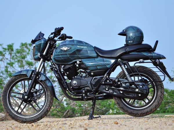 ದೇಶ ಪ್ರೇಮ ಬೆಳೆಸಿಕೊಳ್ಳಲು ಬಜಾಜ್ ವಿ15 ಸ್ಫೂರ್ತಿ