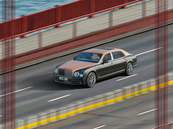 ಈ ವಿಸ್ಮಯಕಾರಿ ಸೇತುವೆಯಲ್ಲೊಂದು ಕಾರಿದೆ; ಕಂಡುಹಿಡಿದವನೇ ಜಾಣ!