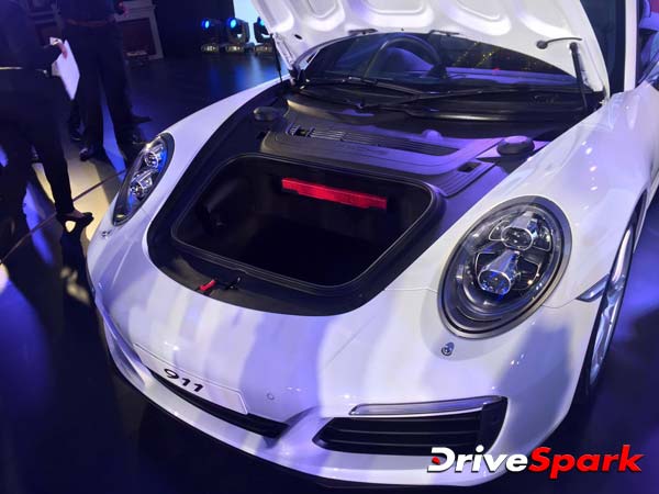 ಪೋರ್ಷೆ ಕರೆರಾ ಮಾದರಿಗಳು 