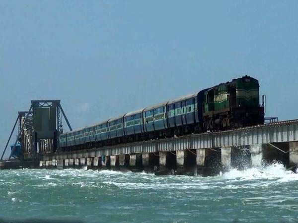 ಇತಿಹಾಸ ಪ್ರಸಿದ್ಧ 'ಪಂಬನ್ ಸೇತುವೆ' ವೈಶಿಷ್ಟ್ಯಗಳು