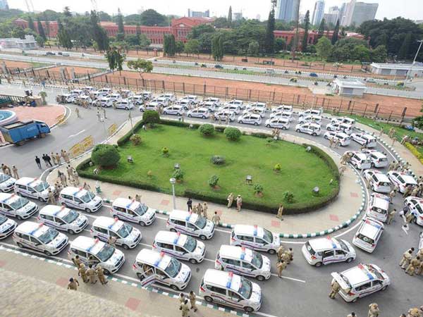 ಬೆಂಗಳೂರಿನಲ್ಲಿ ಹೊಯ್ಸಳ ಪೊಲೀಸ್ ಎರ್ಟಿಗಾ ಕಾರುಗಳ ಅಬ್ಬರ 