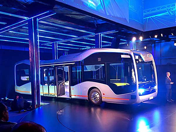 ಮರ್ಸಿಡಿಸ್ ಬೆಂಝ್‌ನಿಂದ ಭವಿಷ್ಯದ ಸಿಟಿ ಪೈಲಟ್ ಸ್ವಯಂಚಾಲಿತ ಬಸ್ 