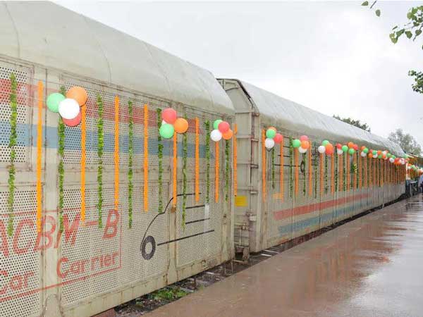 ಕಾರುಗಳ ಸಾಗಣಿಕೆಗೆ ಆವೇಗ ತುಂಬಿದ 'ಆಟೋ ಎಕ್ಸ್ ಪ್ರೆಸ್'