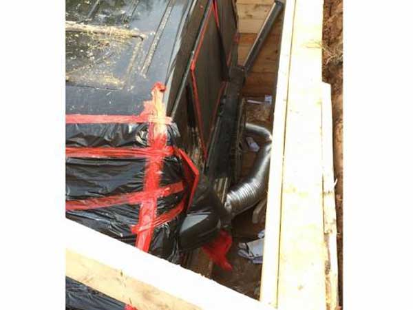 ರಷ್ಯಾ ಭೂಗತ ಅಡಗುದಾಣದಲ್ಲಿ 'ಜಿ-ಕ್ಲಾಸ್'