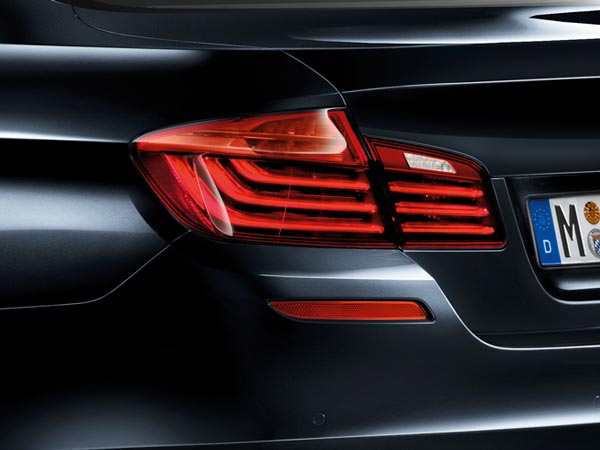 ಭಾರತದಲ್ಲಿ ಬಿಎಂಡಬ್ಲ್ಯು ಶಕ್ತಿಶಾಲಿ 520ಡಿ ಎಂ ಸ್ಪೋರ್ಟ್ ಬಿಡುಗಡೆ