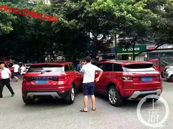 ಚೀನಾದಲ್ಲಿ ಅಸಲಿ ಮತ್ತು ನಕಲಿ ರೇಂಜ್ ರೋವರ್ ಕಾರುಗಳ ಮುಖಾಮುಖಿ 