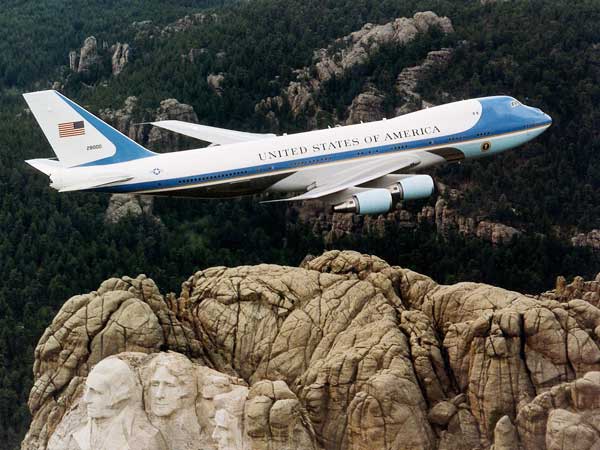 ಭವಿಷ್ಯದ ಅಮೆರಿಕ ಅಧ್ಯಕ್ಷರಿಗೆ ಹೈ ಟೆಕ್ ಸೆಕ್ಯೂರಿಟಿ 