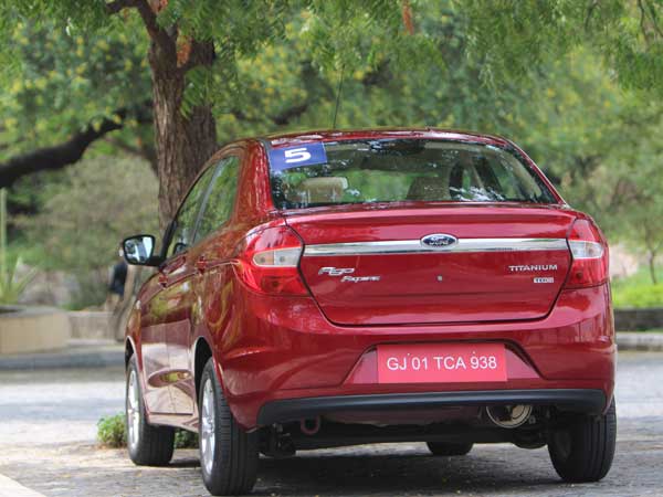 ಫಿಗೊ ಆಸ್ಪೈರ್ ಪೆಟ್ರೋಲ್ 