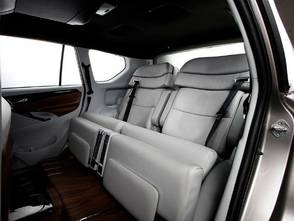 ಇನ್ನೋವಾ ಕ್ರೈಸ್ಟಾದಲ್ಲೂ ವಿನ್ಯಾಸ ರಂಗೇರಿಸಿದ ಡಿಸಿ ಡಿಸೈನ್ 