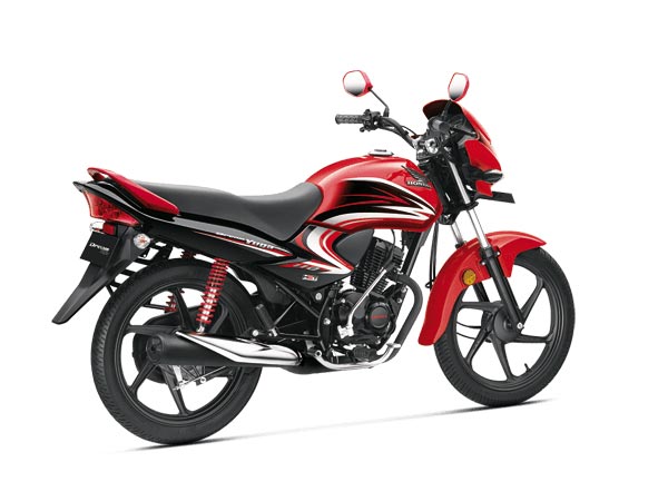 ಜೋಡಿ ಬಣ್ಣದೊಂದಿಗೆ 2016 ಹೋಂಡಾ ಡ್ರೀಮ್ ಯುಗಾ ಚಮಕ್