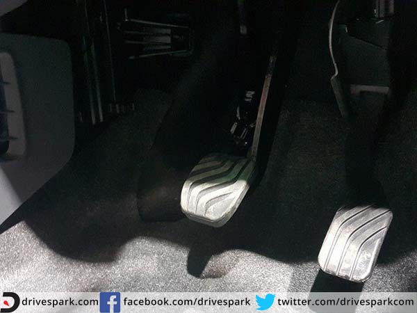 ರೆನೊ ಕ್ವಿಡ್ ಶಕ್ತಿಶಾಲಿ ಆವೃತ್ತಿ 23 ಕೀ.ಮೀ. ಮೈಲೇಜ್ ಕೊಡುತ್ತಂತೆ!