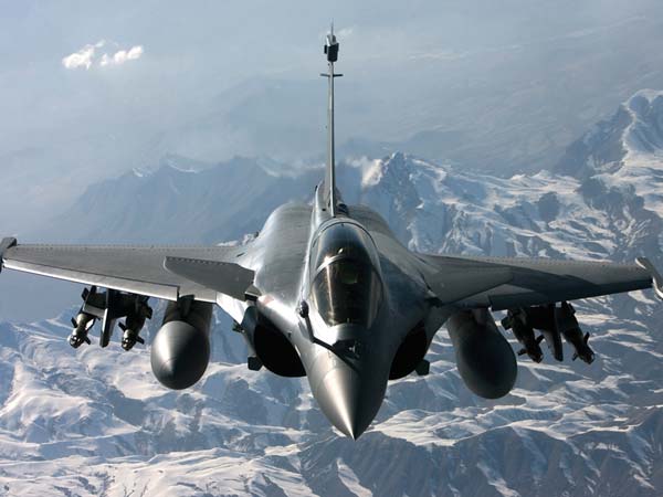 ಪಾಕಿಸ್ತಾನ ನಿದ್ದೆಗೆಡಿಸಿದ ಭಾರತ; ಫ್ರಾನ್ಸ್ ಜೊತೆ 'ರಫೇಲ್' ಒಪ್ಪಂದಕ್ಕೆ ಸಹಿ