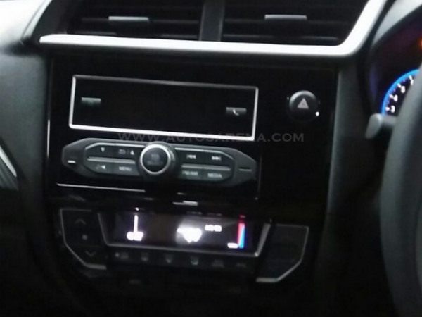 ಶೀಘ್ರದಲ್ಲೇ ಬ್ರಿಯೊ ಬಿಡುಗಡೆ; ಶೋ ರೂಂ ತಲುಪಿದ ನೂತನ ಕಾರು ಶೀಘ್ರದಲ್ಲೇ ಬ್ರಿಯೊ ಬಿಡುಗಡೆ; ಶೋ ರೂಂ ತಲುಪಿದ ನೂತನ ಕಾರು