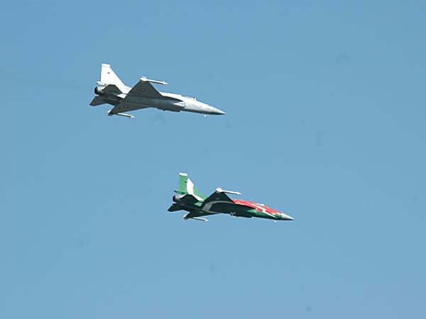 ಚೀನಾ ನೆರವಿನೊಂದಿಗೆ ಪಾಕ್ ಮಾಸ್ಟರ್ ಪ್ಲಾನ್‌ಗೆ ಭಾರತದ 'ತೇಜಸ್' ಖಡಕ್ ಜವಾಬ್ 