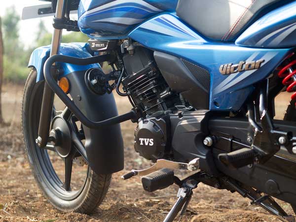 ಸ್ಪ್ಲೆಂಡರ್, ಡ್ರೀಮ್ ಸಿರೀಸ್‌ಗೆ ಟಕ್ಕರ್; ಟಿವಿಎಸ್ ವಿಕ್ಟರ್ 1 ಲಕ್ಷ ಮೈಲುಗಲ್ಲು