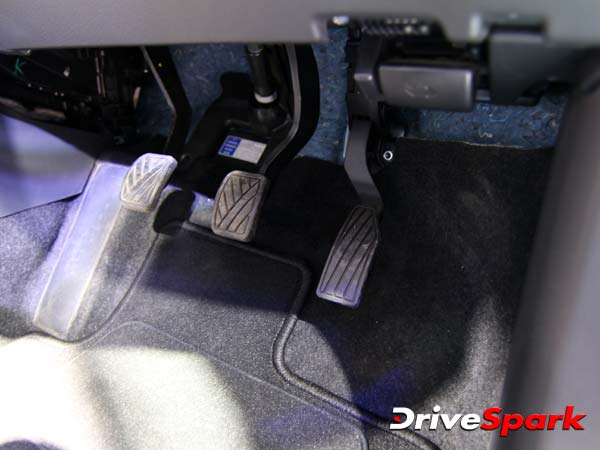 2017ರಲ್ಲಿ ವಿಟಾರಾ ಬ್ರಿಝಾ ಪೆಟ್ರೋಲ್ ಕಾರು ಬಿಡುಗಡೆ