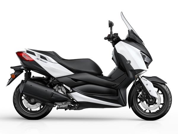 300 ಸಿಸಿ ಶಕ್ತಿಶಾಲಿ ಎಂಜಿನ್; ಬೈಕನ್ನೇ ಮೀರಿಸುವ ಯಮಹಾ ಸ್ಕೂಟರ್ 