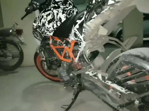 ಯುವಕರ ಮನ ಸೊರಗೈದ 2017 ಕೆಟಿಎಂ ಡ್ಯೂಕ್ 390 ಮತ್ತು ಡ್ಯೂಕ್ 200 