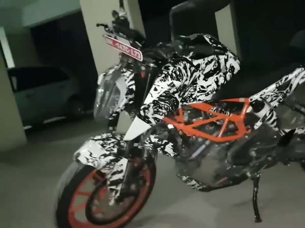 ಯುವಕರ ಮನ ಸೊರಗೈದ 2017 ಕೆಟಿಎಂ ಡ್ಯೂಕ್ 390 ಮತ್ತು ಡ್ಯೂಕ್ 200 