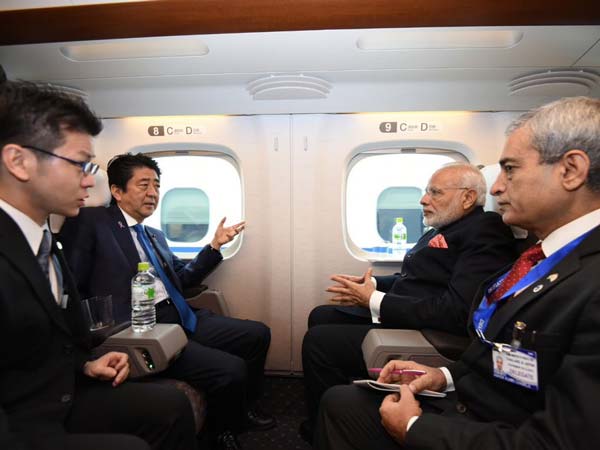 ಜಪಾನ್ ಹೈ ಸ್ಪೀಡ್ ಶಿಂಕಾನ್ಸೆನ್ ಬುಲೆಟ್ ರೈಲಿನಲ್ಲಿ ಮೋದಿ ಹವಾ!