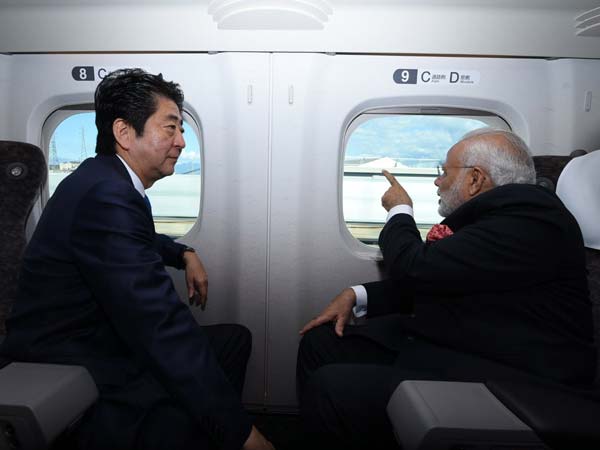 ಜಪಾನ್ ಹೈ ಸ್ಪೀಡ್ ಶಿಂಕಾನ್ಸೆನ್ ಬುಲೆಟ್ ರೈಲಿನಲ್ಲಿ ಮೋದಿ ಹವಾ!