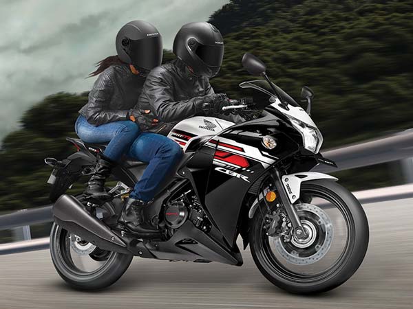 ಎರಡು ಲಕ್ಷ ರು. ಬಜೆಟ್ ನೊಳಗೆ ಬೈಕ್ ಹುಡುಕಾಟದಲ್ಲಿದ್ದೀರಾ? ಇಗೊ ನೋಡಿ ಪಾಕೆಟ್ ಸ್ನೇಹಿ ಬೈಕ್ ಗಳು!