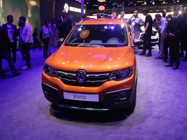 ನೋಟು ಎಫೆಕ್ಟ್; ವಾಹನ ಮಾರಾಟ, ಉತ್ಪಾದನೆ ಕುಂಠಿತ