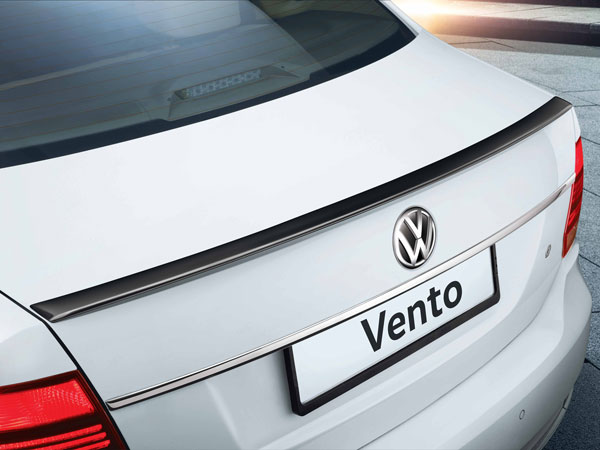 ಫೋಕ್ಸ್‌ವ್ಯಾಗನ್ 'ಕ್ರೆಸ್ಟ್ ಕಲೆಕ್ಷನ್' ಎಮಿಯೊ, ವೆಂಟೊ, ಪೊಲೊ ಬಿಡುಗಡೆ 