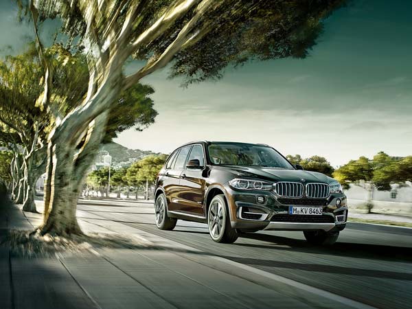 ಬಿಎಂಡಬ್ಲ್ಯು ಎಕ್ಸ್3 ಮತ್ತು ಎಕ್ಸ್5 ಪೆಟ್ರೋಲ್ ಕಾರುಗಳು ಭಾರತದಲ್ಲಿ ಬಿಡುಗಡೆ 