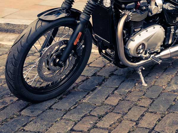 ಟ್ರಯಂಪ್ ಶಕ್ತಿಶಾಲಿ ಬೈಕ್ ಭಾರತಕ್ಕೆ 