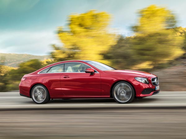 ಮರ್ಸಿಡಿಸ್ ಬೆಂಝ್ ಇ ಕ್ಲಾಸ್ ಕೂಪೆ ಕಾರು ಅನಾವರಣ 