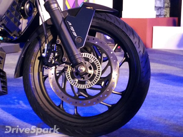 ಬ್ರೇಕ್ ಮತ್ತು ಚಕ್ರಗಳು 