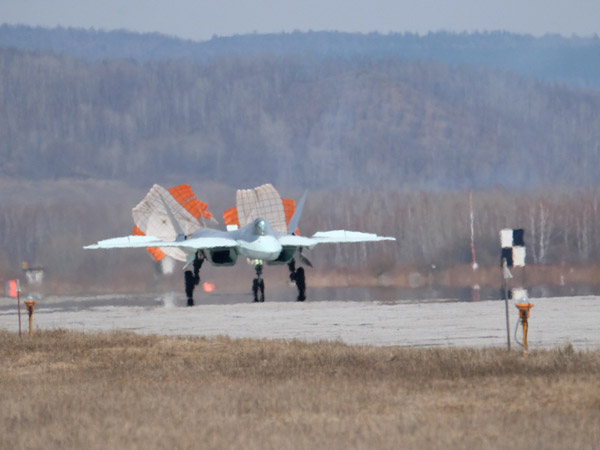 ಪ್ರಬಲ ಅಮೆರಿಕ, ಚೀನಾವನ್ನೇ ನಡುಗಿಸಬಲ್ಲ ರಷ್ಯಾ ರಹಸ್ಯ ಫೈಟರ್ ಜೆಟ್ 