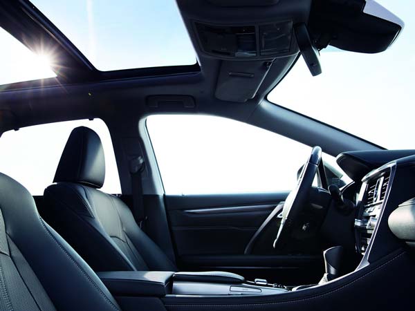 ಟೊಯೊಟಾ ಲಗ್ಷುರಿ ಕಾರು ಬ್ರಾಂಡ್ ಲೆಕ್ಸಸ್ 2017ರಲ್ಲಿ ಎಂಟ್ರಿ