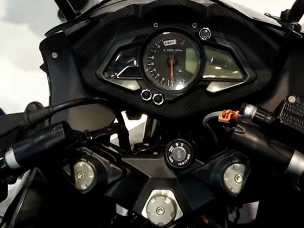 ಪಲ್ಸರ್ ಪ್ರೇಮಿಗಳಿಗೆ ಖುಷಿಸುದ್ದಿ; ಬಿಡುಗಡೆಯಾಗಿದೆ ಹೊಸ ಪಲ್ಸರ್ ಆರ್.ಎಸ್ 200 ಪಲ್ಸರ್ ಪ್ರೇಮಿಗಳಿಗೆ ಖುಷಿಸುದ್ದಿ; ಬಿಡುಗಡೆಯಾಗಿದೆ ಹೊಸ ಪಲ್ಸರ್ ಆರ್.ಎಸ್ 200