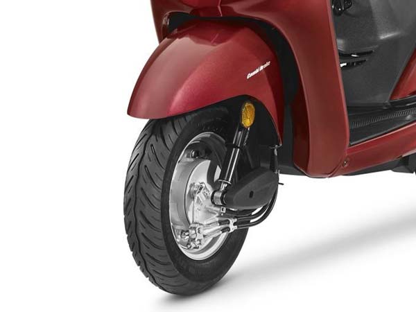 ಹೊಸ ಹೋಂಡಾ ಆಕ್ಟಿವಾ 4ಜಿ ಬಿಡುಗಡೆ: ಸ್ಕೂಟರಿನಲ್ಲೇ ಮೊಬೈಲ್ ಚಾರ್ಜ್ ಮಾಡ್ಕೊಳಿ