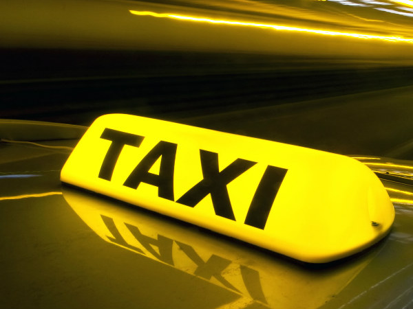 ನಮ್ಮದೇ ಸ್ವಂತ ಆಪ್ ಬಿಡುಗಡೆ ಮಾಡ್ತೀವಿ !! ಓಲಾ, ಉಬರ್‌ಗೆ ಸೆಡ್ಡು ಹೊಡೆದ ಕಾರು ಚಾಲಕರು. 