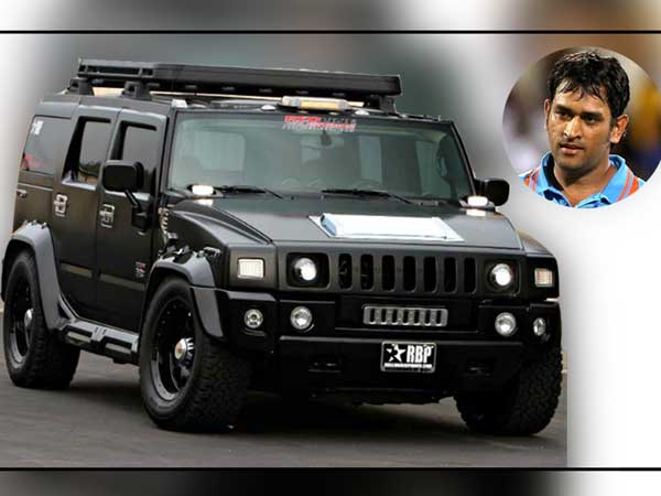 ಧೋನಿಯ 'ಹಮ್ಮರ್' ಕಾರು ತಡೆದ ಯುವತಿಗೆ ಏನ್ ಬೇಕಂತೆ ಗೊತ್ತಾ...!?