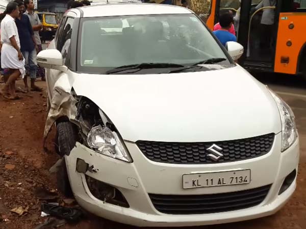 ಮಣಪ್ಪುರಂನಲ್ಲಿ ಭೀಕರ ಅಪಘಾತ- ಒಂದೇ ಹೊಡೆತಕ್ಕೆ ತಿಪ್ಪರಲಾಗ ಹಾಕ್ತು ಹೋಂಡಾ ಸಿಟಿ ಕಾರ್..!!