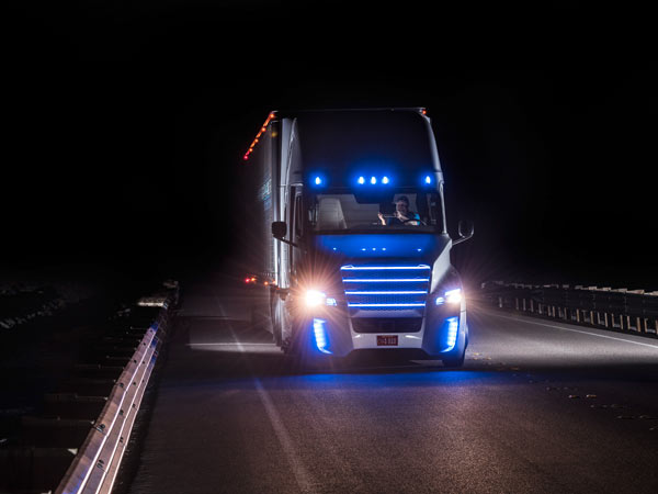 ಟ್ರಕ್ ಚಾಲಕರಿಗೆ ಗುಡ್ ನ್ಯೂಸ್: ಇನ್ಮೇಲೆ ಟ್ರಕ್‌ನಲ್ಲಿಯೂ ಇರಲಿದೆ ಈ ಹೈಟೆಕ್ ವ್ಯವಸ್ಥೆ