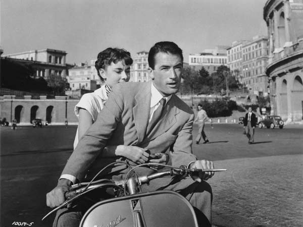 ಹರಾಜಿಗಿದೆ ಹಾಲಿವುಡ್ ಚಿತ್ರದಲ್ಲಿ ಮಿಂಚಿದ ಮೊದಲ ವೆಸ್ಪಾ ಸ್ಕೂಟರ್- ಇದರ ಬೆಲೆ ಎಷ್ಟು ಗೊತ್ತಾ?