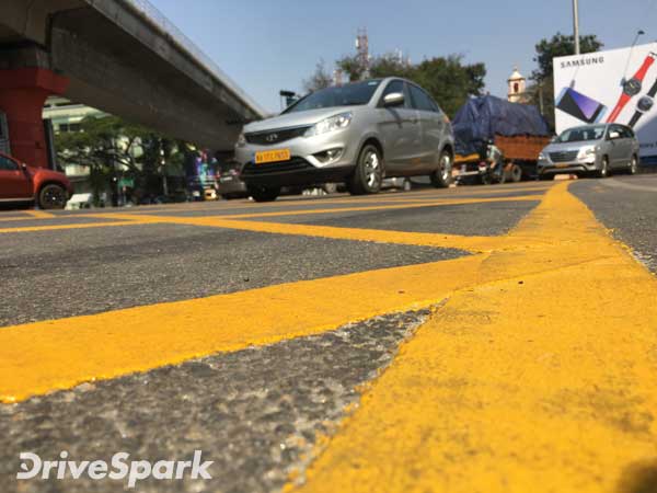 'ಹೆಲ್ಮೆಟ್' ರಾದ್ಧಾಂತ ಮುಗಿತು, ಇದೀಗ 'ಹಳದಿ ಬಾಕ್ಸ್' ಕಾಟ ಶುರು... 