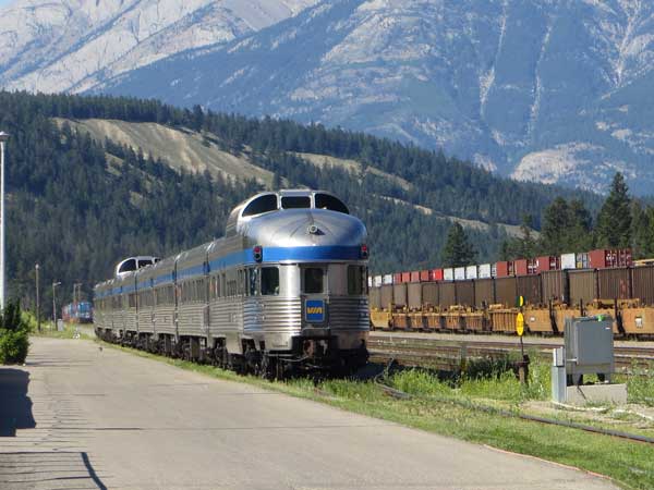 ಪ್ರಪಂಚದ ಟಾಪ್ 10 ಅತಿ ದೂರ ರೈಲು ಪ್ರಯಾಣದ ಬಗ್ಗೆ ಮಾಹಿತಿ ಇಲ್ಲಿದೆ.