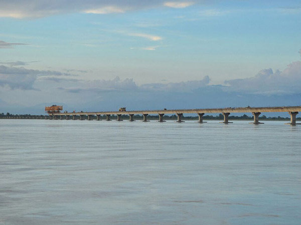 950 ಕೋಟಿ ವೆಚ್ಚದಲ್ಲಿ ಸಿದ್ಧಗೊಂಡ ಈ ಸೇತುವೆಯ ವಿಶೇಷತೆ ಏನ್ ಗೊತ್ತಾ?